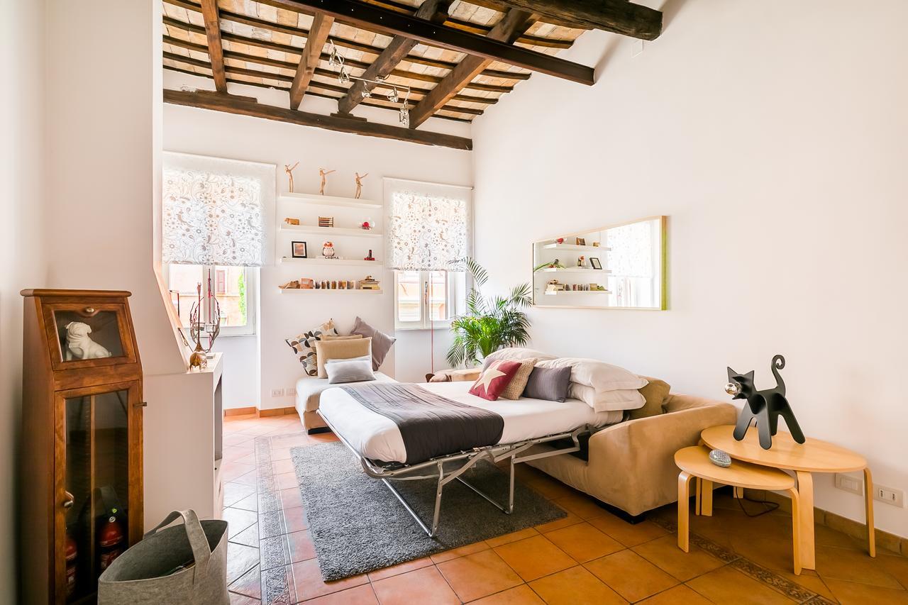67m² 1 slaapkamer, 1 privé badkamer Appartement in Trastevere Rome Buitenkant foto