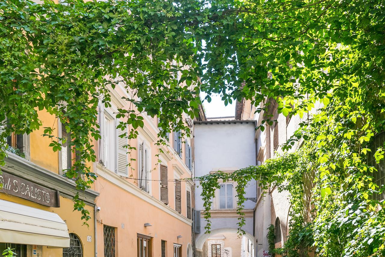 67m² 1 slaapkamer, 1 privé badkamer Appartement in Trastevere Rome Buitenkant foto