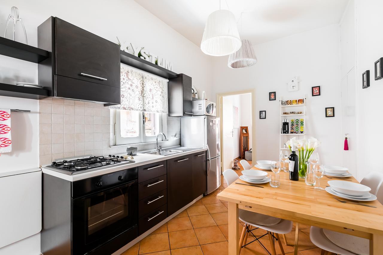67m² 1 slaapkamer, 1 privé badkamer Appartement in Trastevere Rome Buitenkant foto